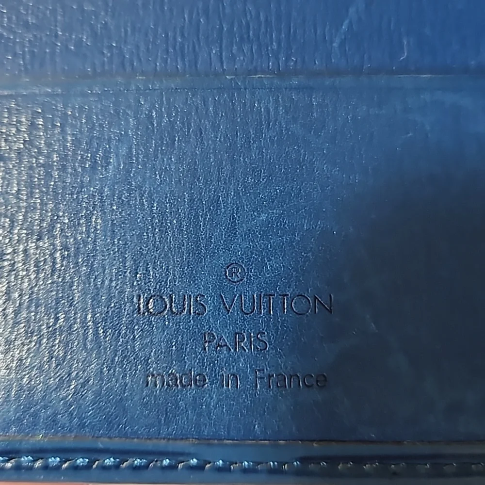 Louis Vuitton Blue Epi Small Wallet Unisex